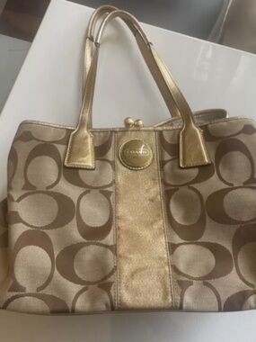 Coach vintage brown